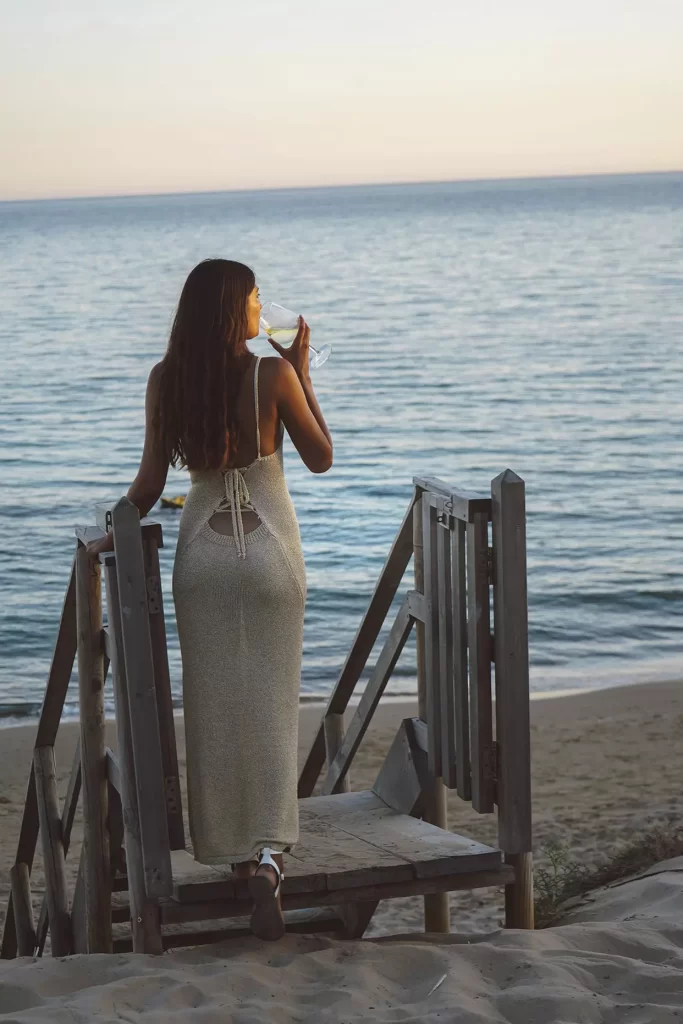 Bellezza al tramonto su passerella